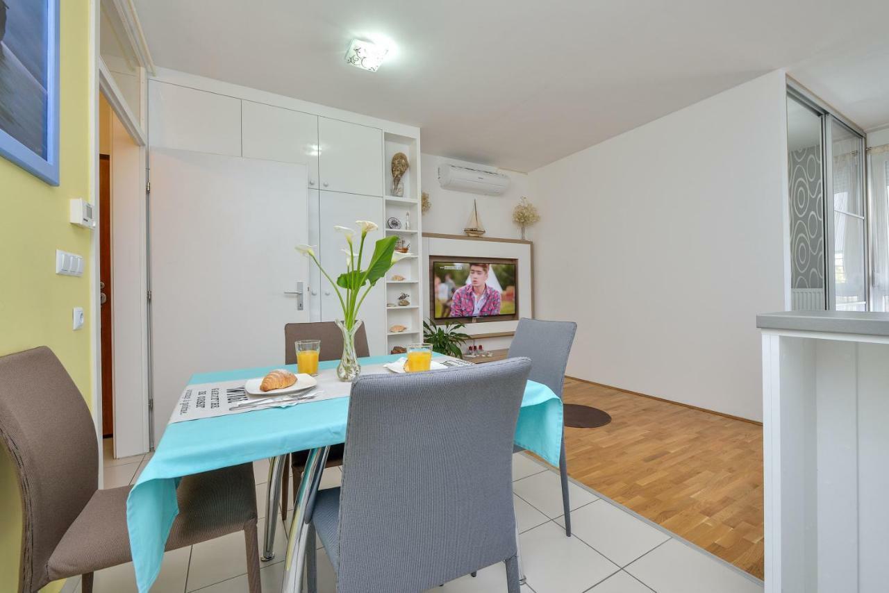 Apartment M 扎达尔 外观 照片
